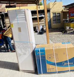 Energy Sufficient Midea 3.0hp Floor Standing Air Conditioner