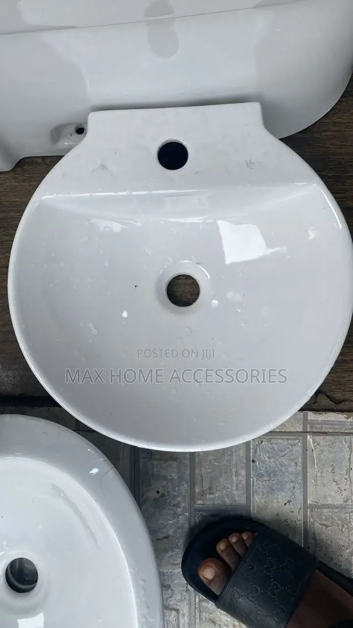 Rectangular Wall Hang Basin