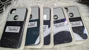 Pixel Cover 4xl