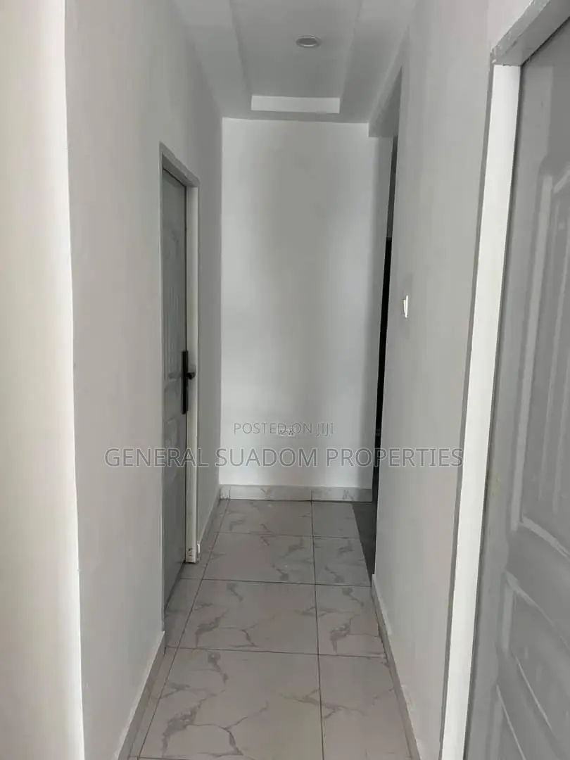 3bdrm Duplex in Suadom Properties, Baatsona Total for rent