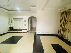 3bdrm House in Suadom Properties, Baatsona Total for rent