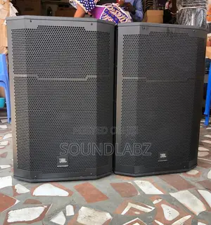 JBL Prx615 Portable 15" 2-Way Active Speaker System