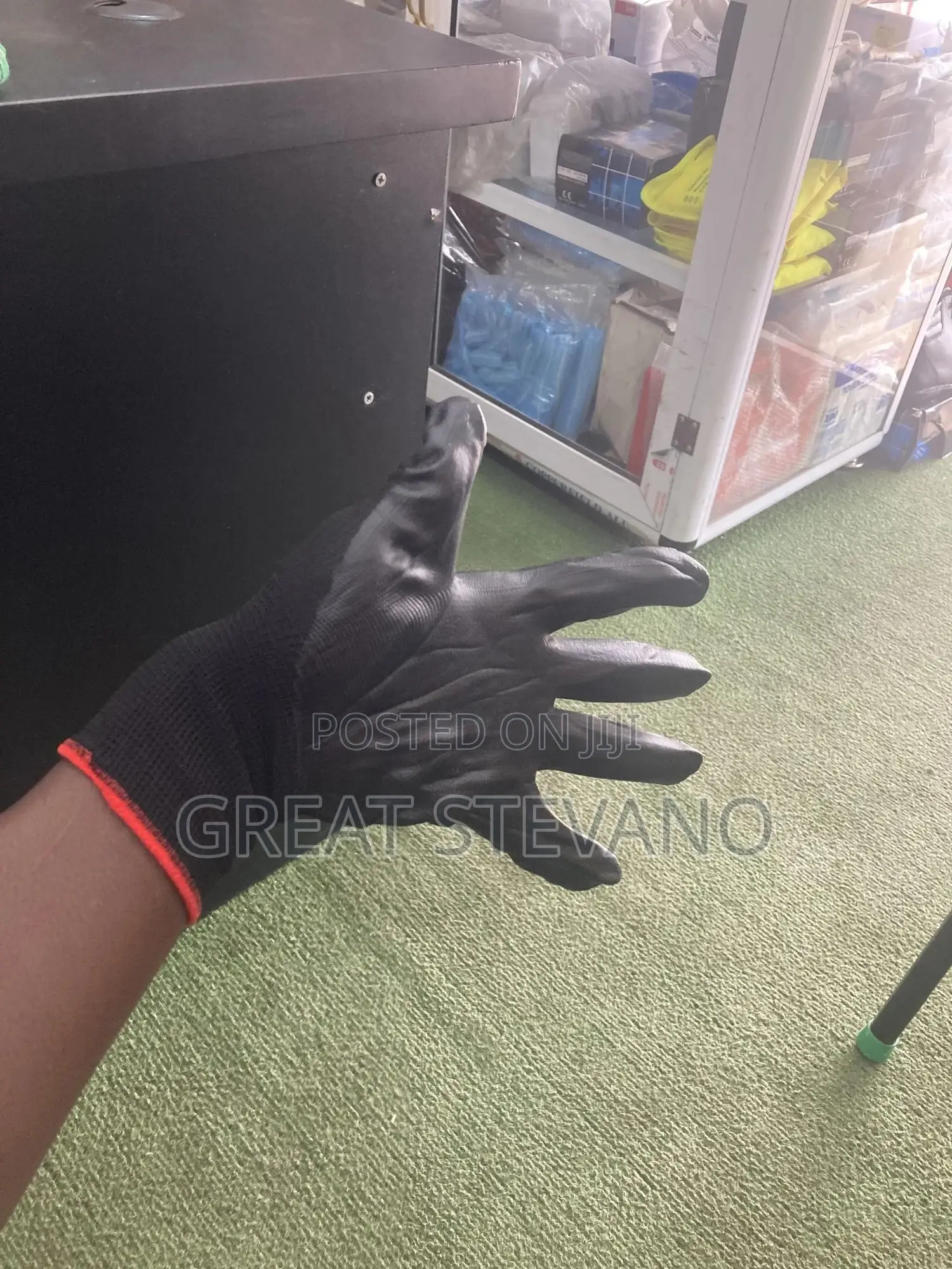 Mechanical Hand Gloves