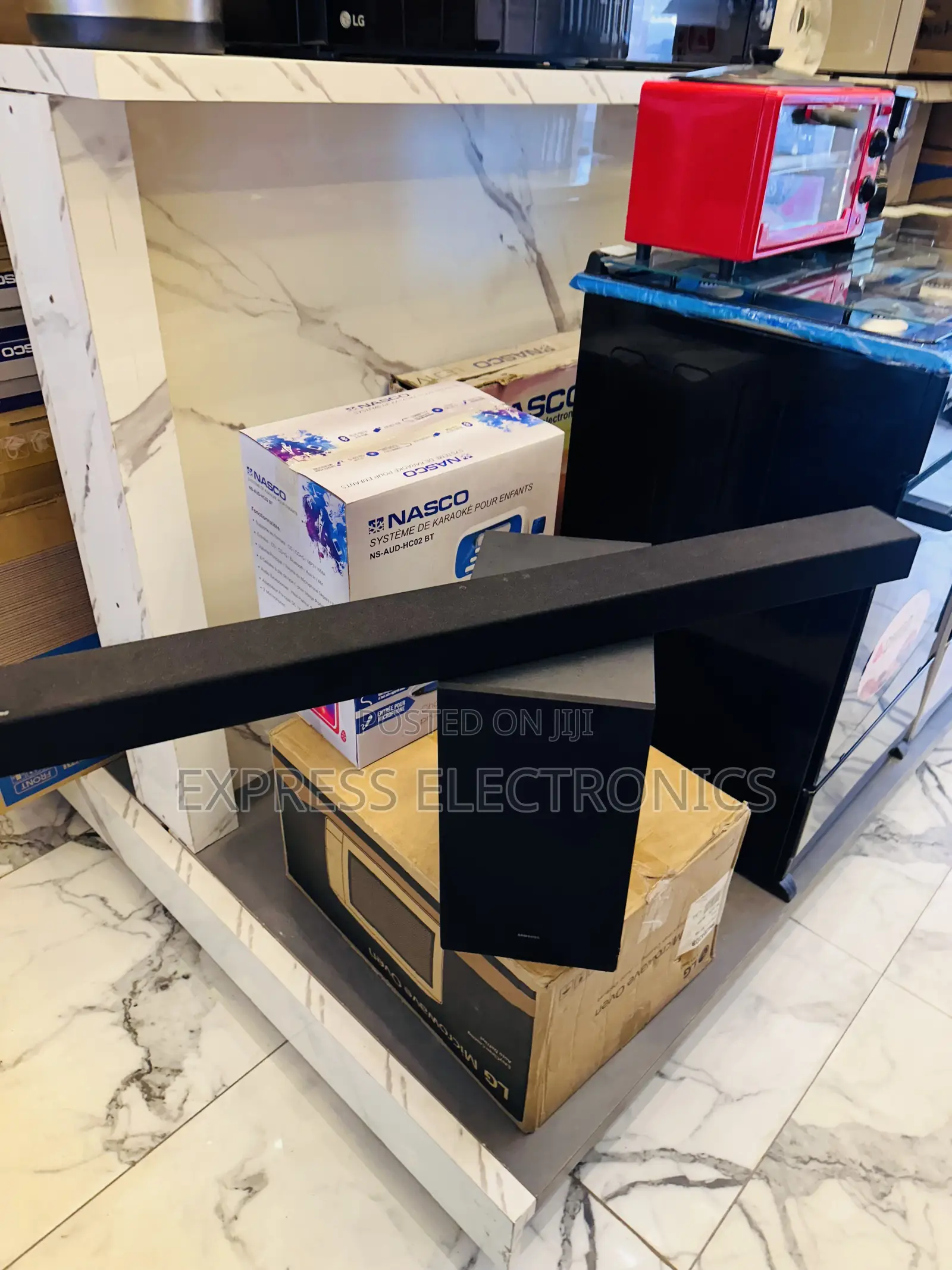 B450 Soundbar Samsung.