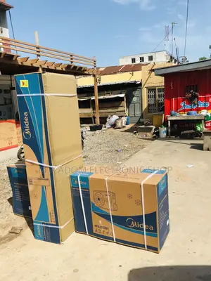 Extremely Cooling Midea 3.0hp Floor Standing Air Conditioner
