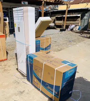 Well Design Midea 3.0hp Floor Standing Air Conditioner.