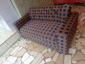 Lovely 2in1 Sofa Available as Seen. Free Delivery