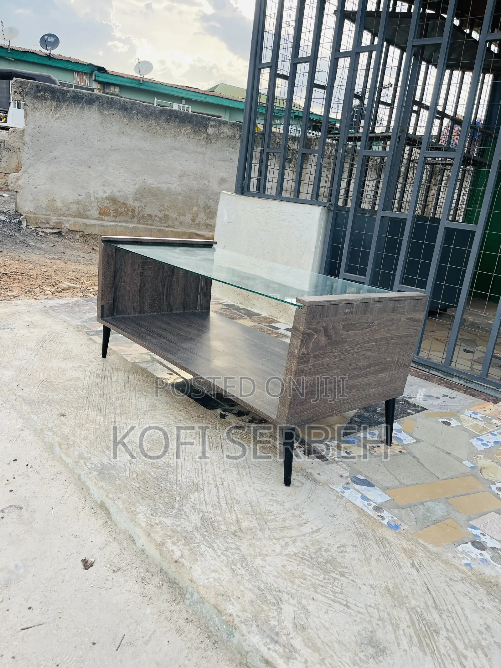Center Table With Glass Top