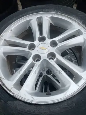 Ford, Chivrolet, Mitsubishi, Prado, Pajaro, Toyota, BMW