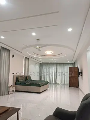 6bdrm House in East Legon for sale