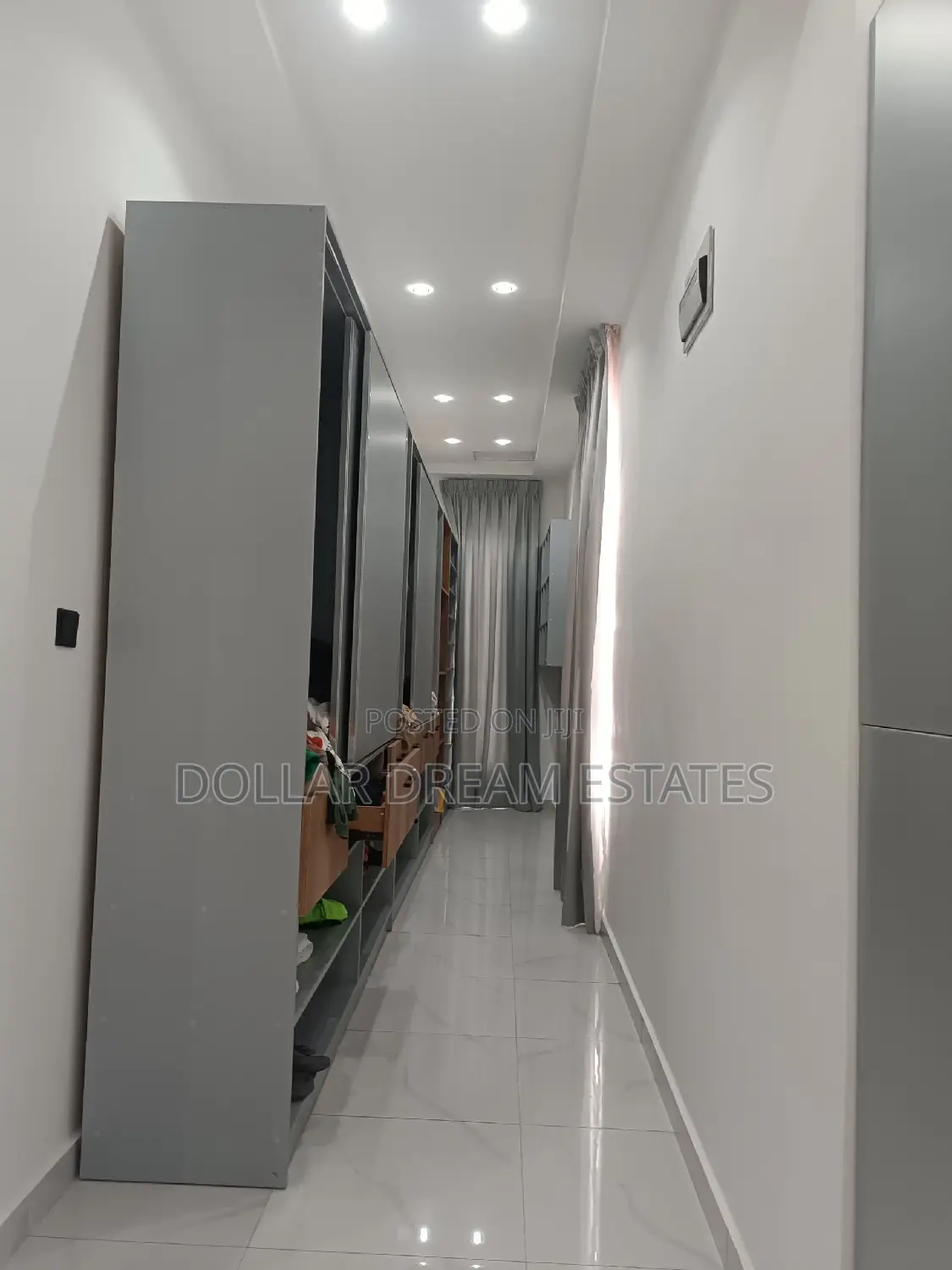 6bdrm House in East Legon for sale