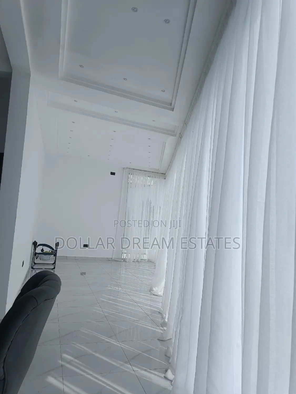 6bdrm House in East Legon for sale