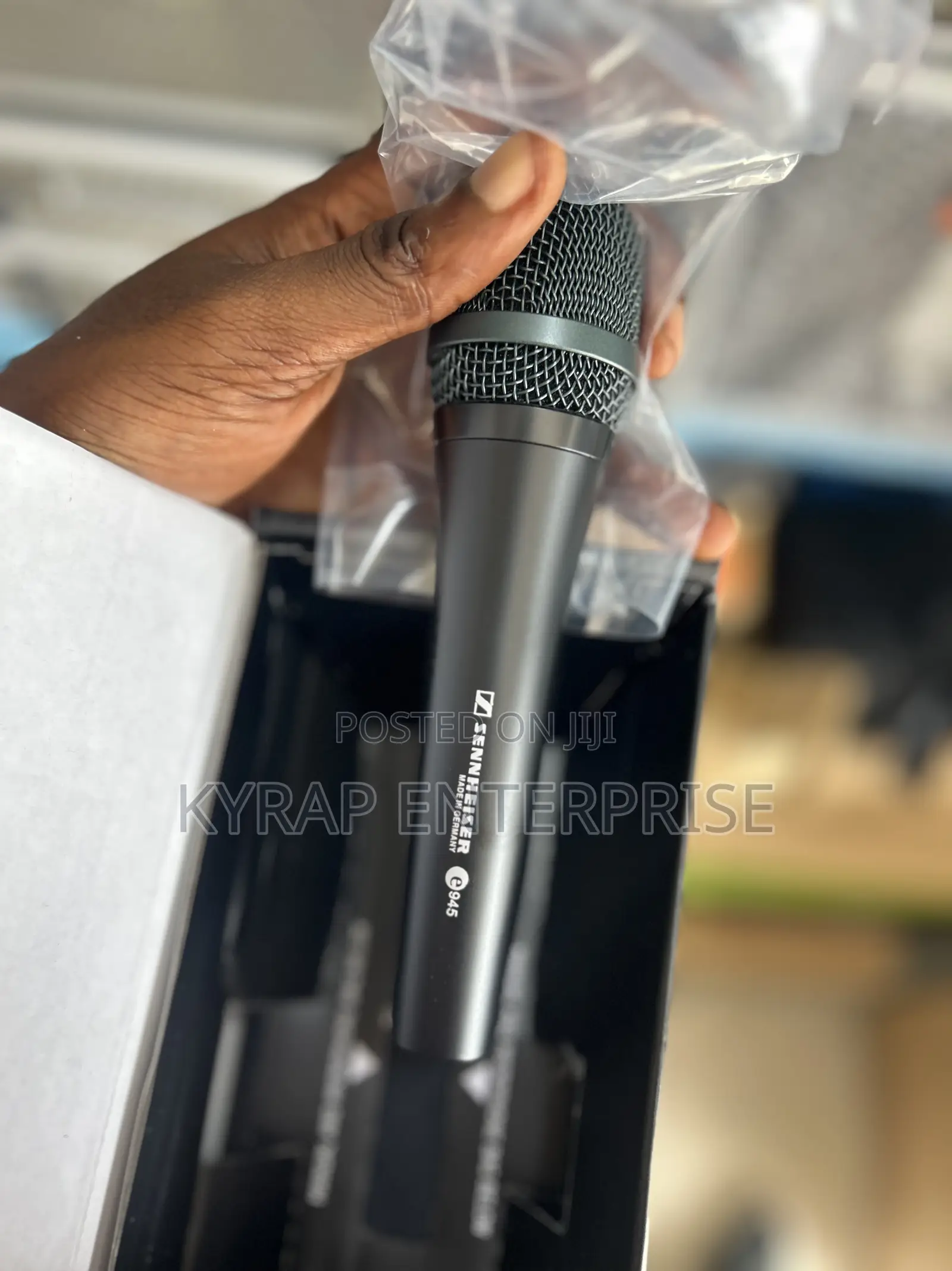 Sennheiser E945S Cord Microphone