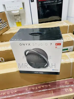 Authentic Onyx 7 Bluetooth Speaker + 8 Hours Play Time.