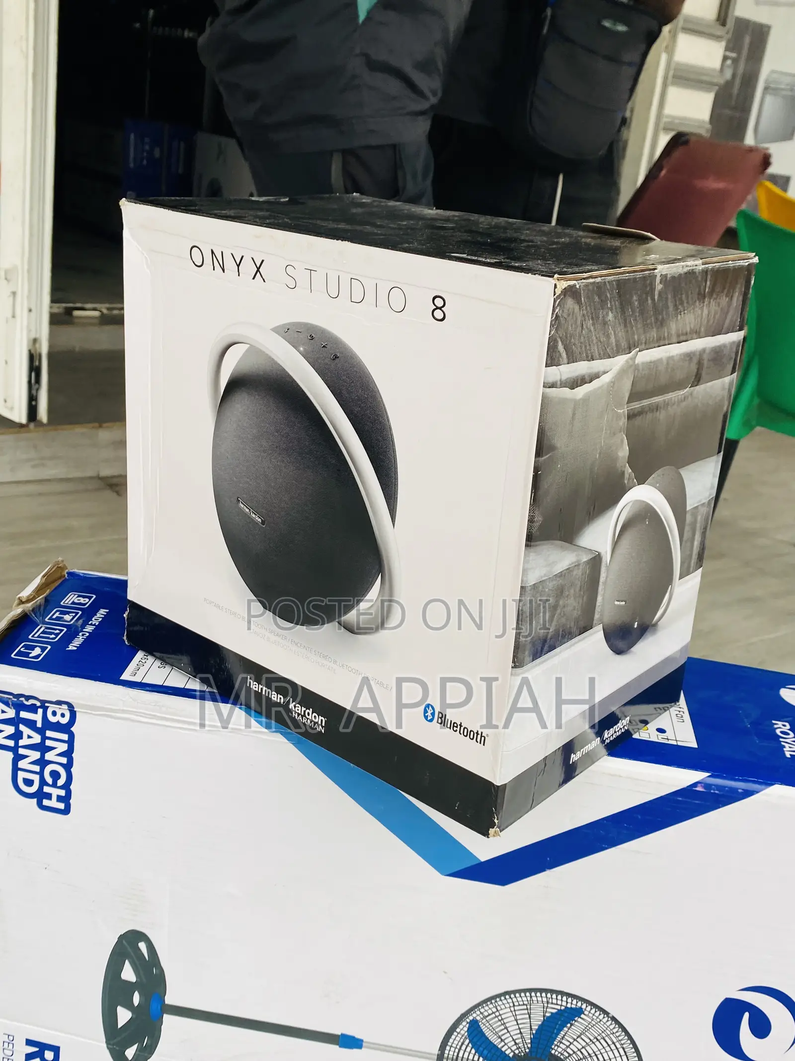 Brand New Onyx 8 BluetoothSpeaker + 8hours Play Time(Black)