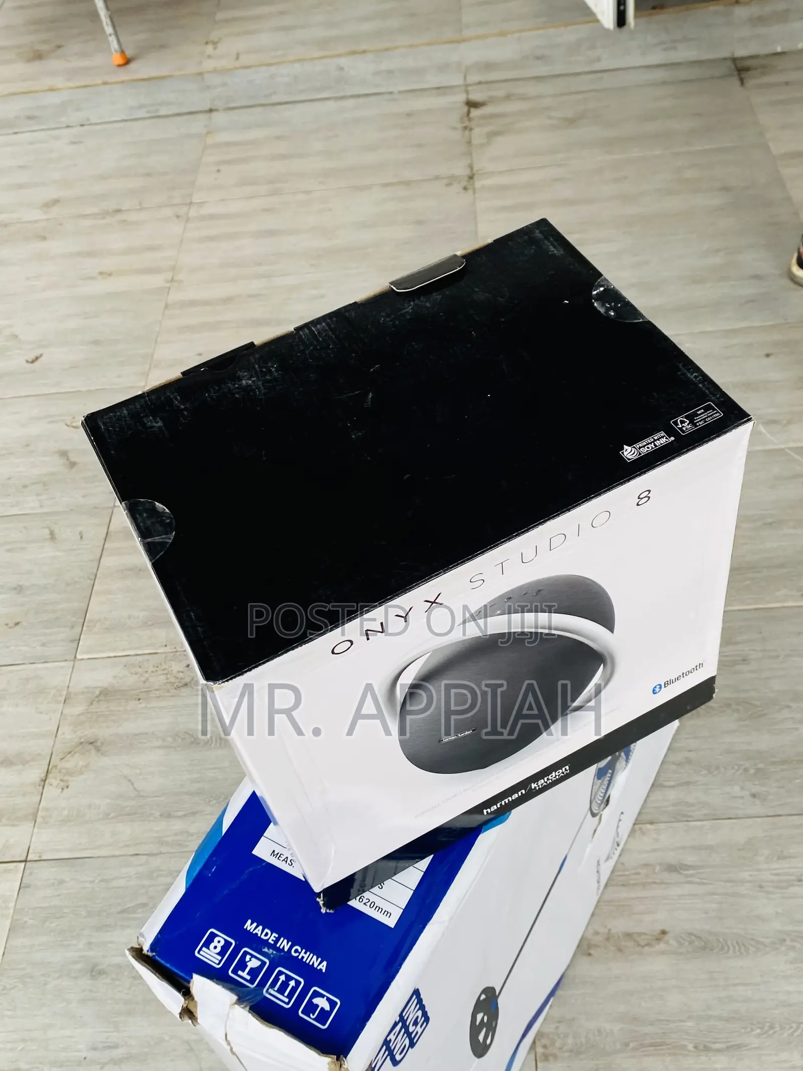 Affordable Onyx 8 BluetoothSpeaker + 8hours Play Time,Black