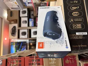 Chrage 5 Bluetooth Speaker JBL New