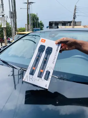 Sleek Design JBL Wireless Two Microphone System.