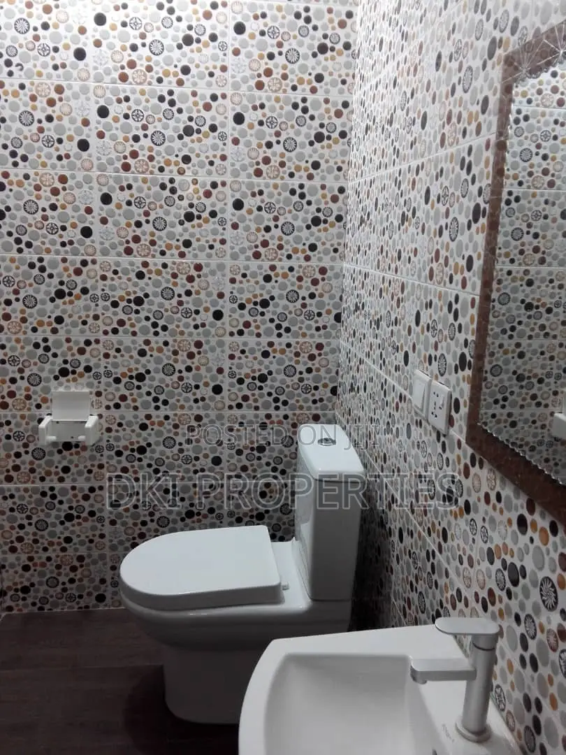 4bdrm House in Dki Properties, Valley View Area for sale