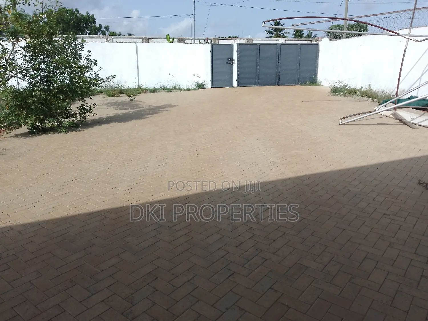 4bdrm House in Dki Properties, Valley View Area for sale