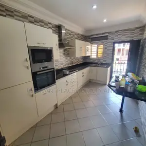 2bdrm Apartment in Pleasantplaces, Adjiriganor for rent