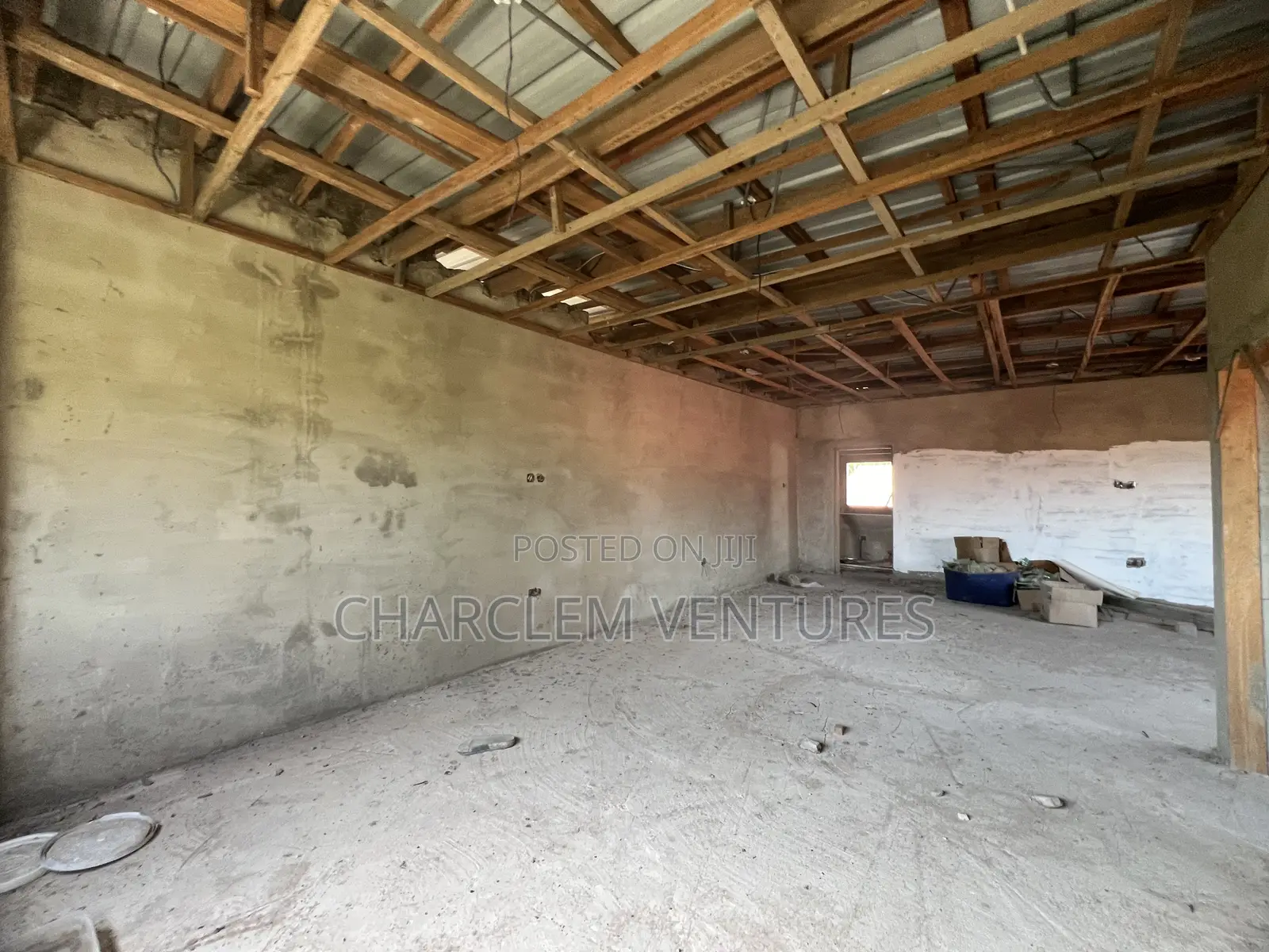 6bdrm House in Charclem Ventures, Dome for sale