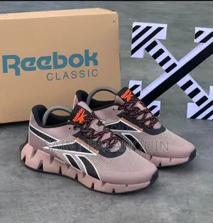 Reebok Sneaker