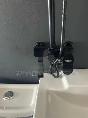 All Black Frencia Bathroom Shower