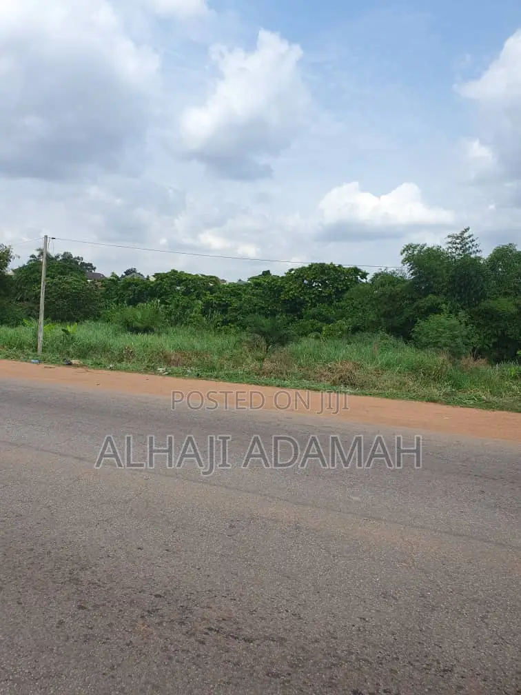 Two of Land for Sale at Santa'si Darko