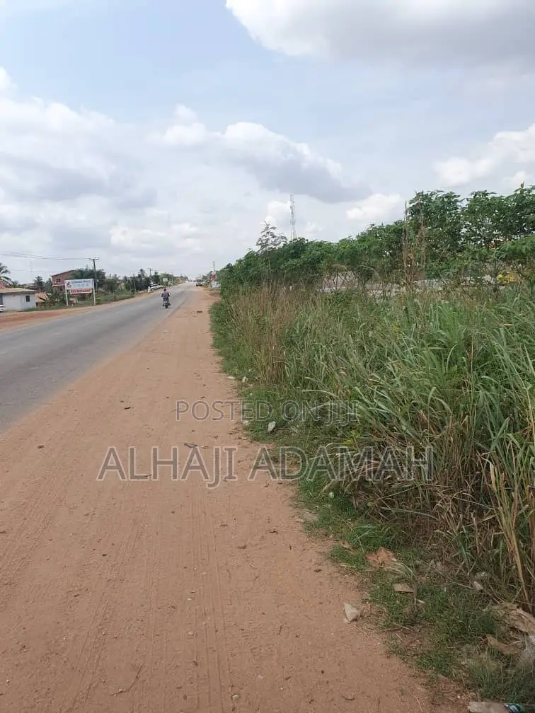 Two of Land for Sale at Santa'si Darko