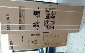 3.5hp Floor Standing, Hidden Display Touch Control Samsung