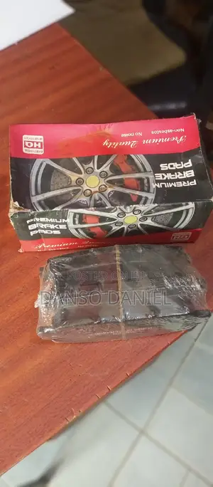 Honda CR-V 2015 Front Premium Ceramic Brake Pad