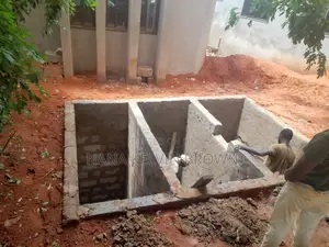 Master Manhole Construction and Diggers