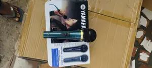 Yamaha DM-105 Cord Microphone