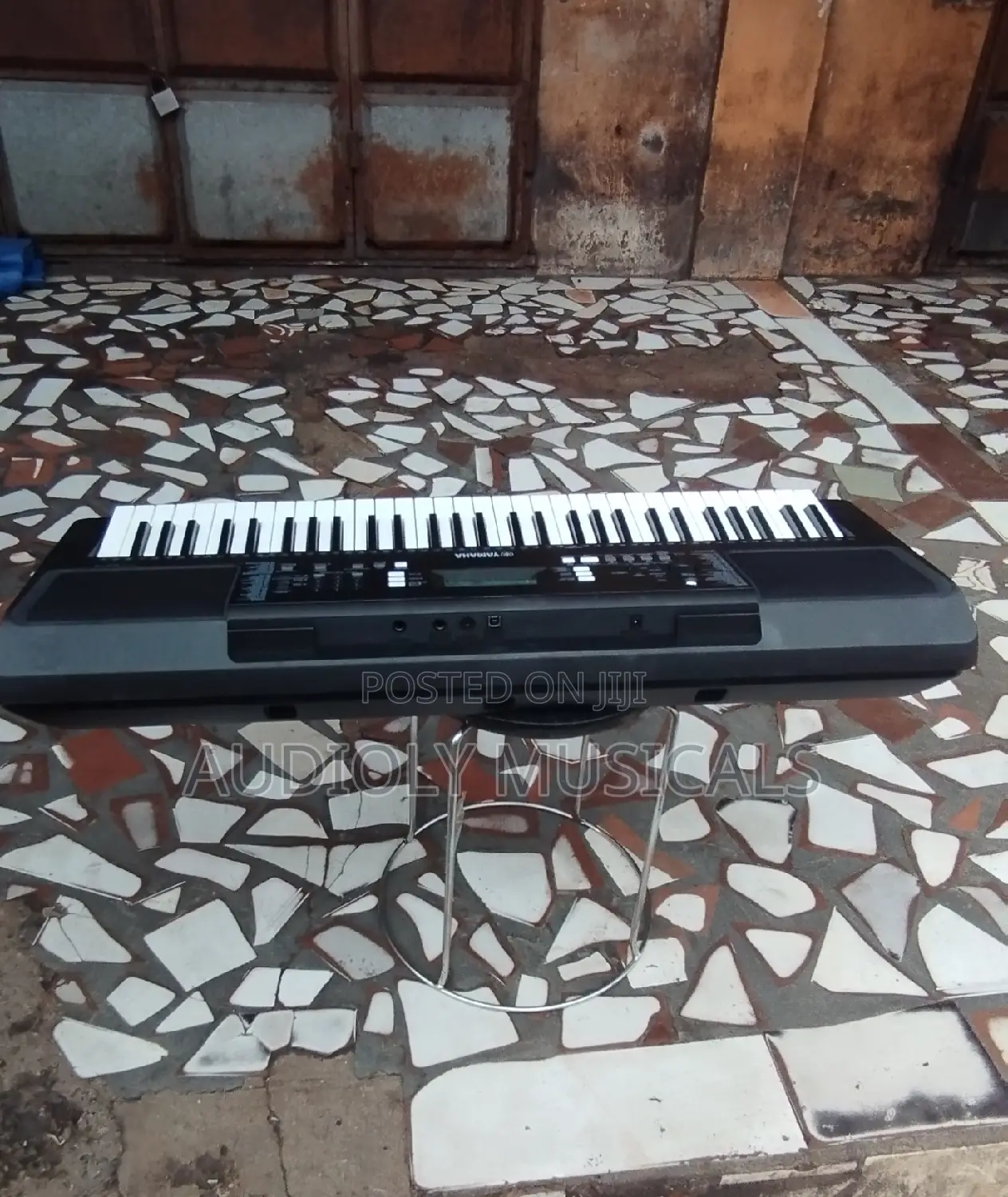 Yamaha PSR-E373 61-Key Touch-Sensitive Portable Keyboard