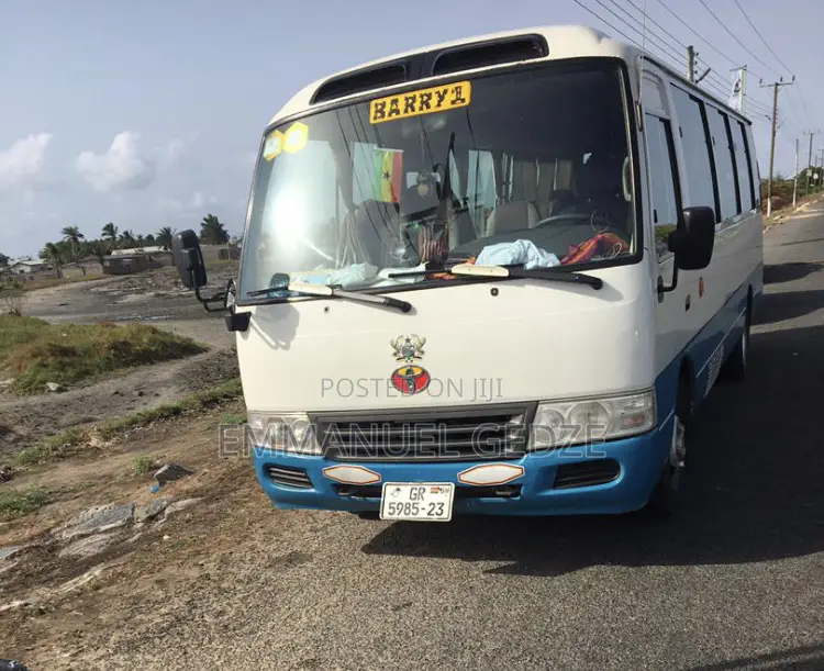 Mini Bus for Rent ( 30 Seater )