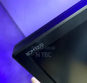 Philips 32-Inch QHD Monitor ()