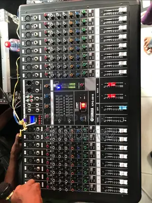 Yamaha Kpg-8816 16channel Powered Mixer With Usb, Bt