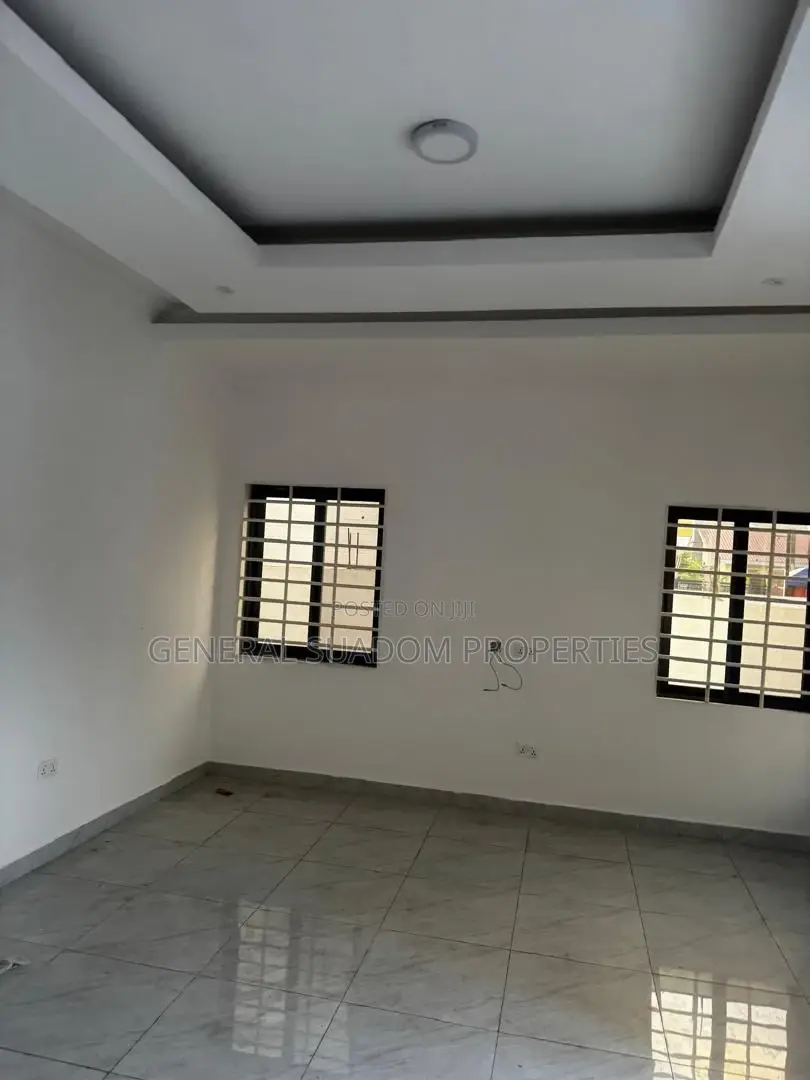 3bdrm House in Suadom Properties, Baatsona Total for rent
