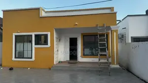3bdrm House in Suadom Properties, Baatsona Total for rent