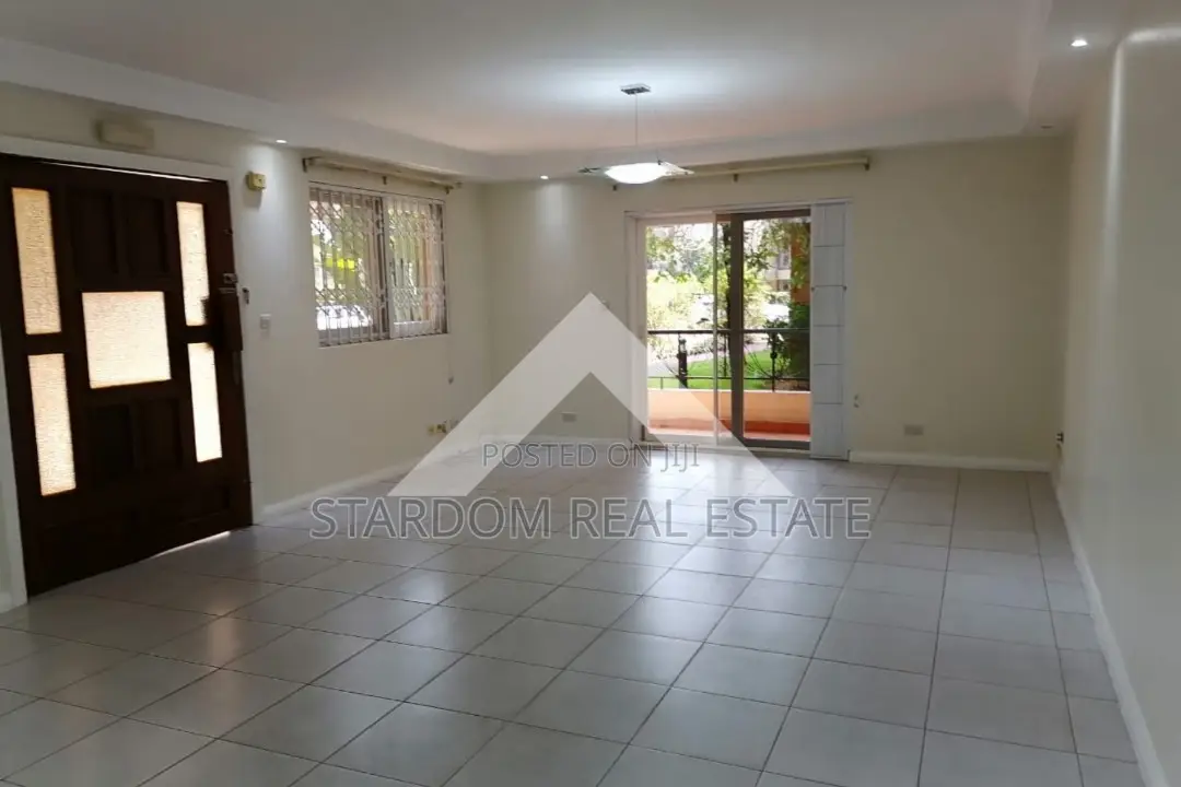3bdrm Apartment in Ridge for rent