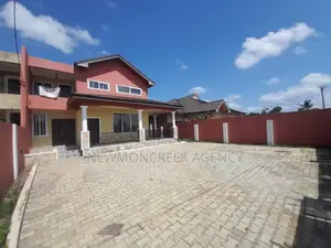 4bdrm Duplex in Abokobi Junction, Accra Metropolitan for sale