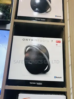 Wireless Bluetooth Onyx Studio 7 Harman Kardon Speaker