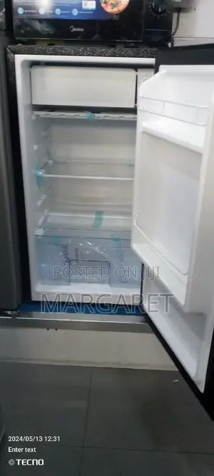 Pearl Black Mirror Table Top Fridge