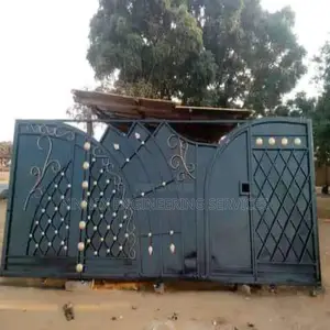 Entrance Gate/ Metal Gate / Door