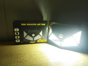 Solar Wall Light
