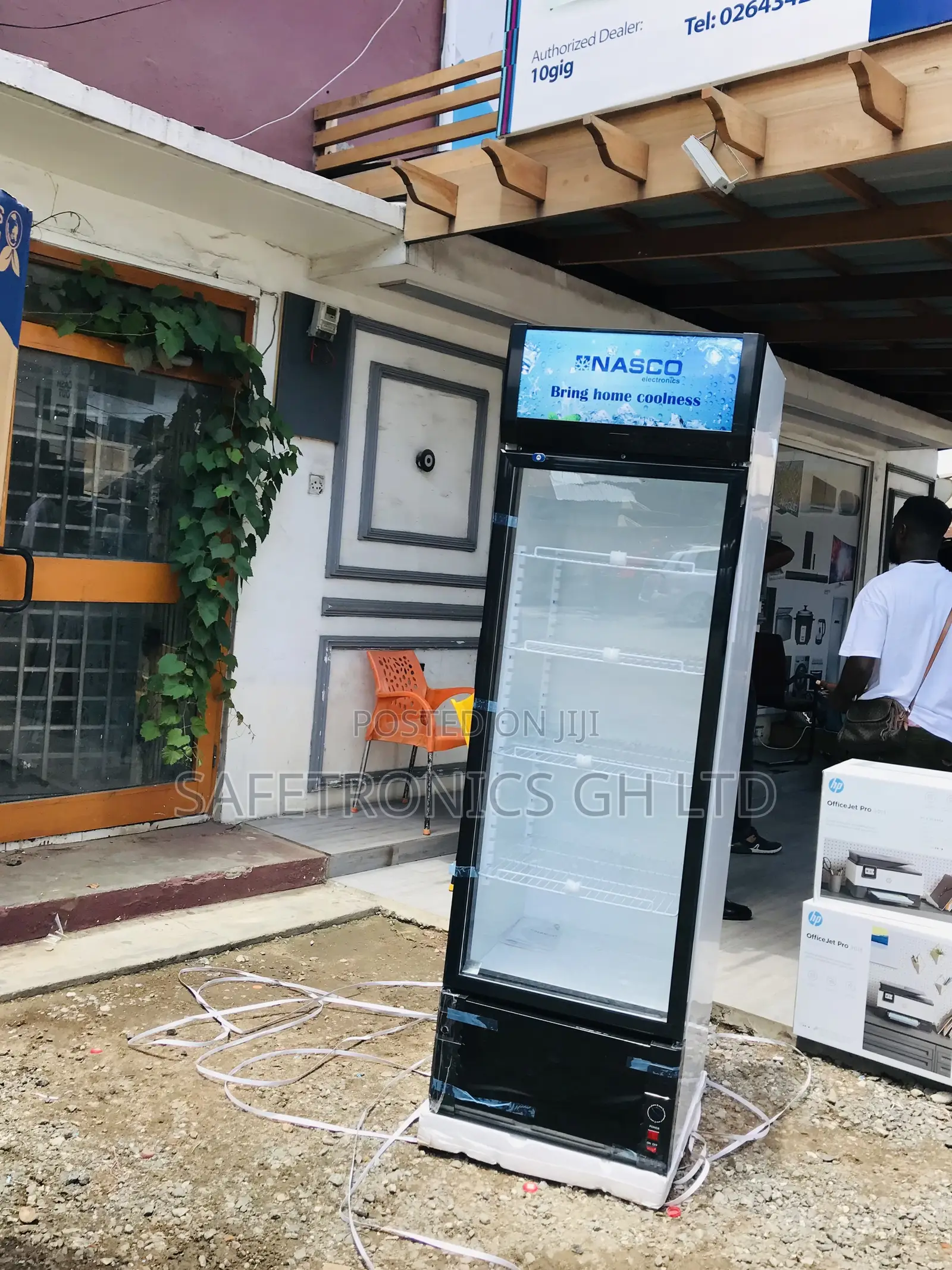 Glass Singledoor Nasco Nasfl400dr-1 Display Fridge