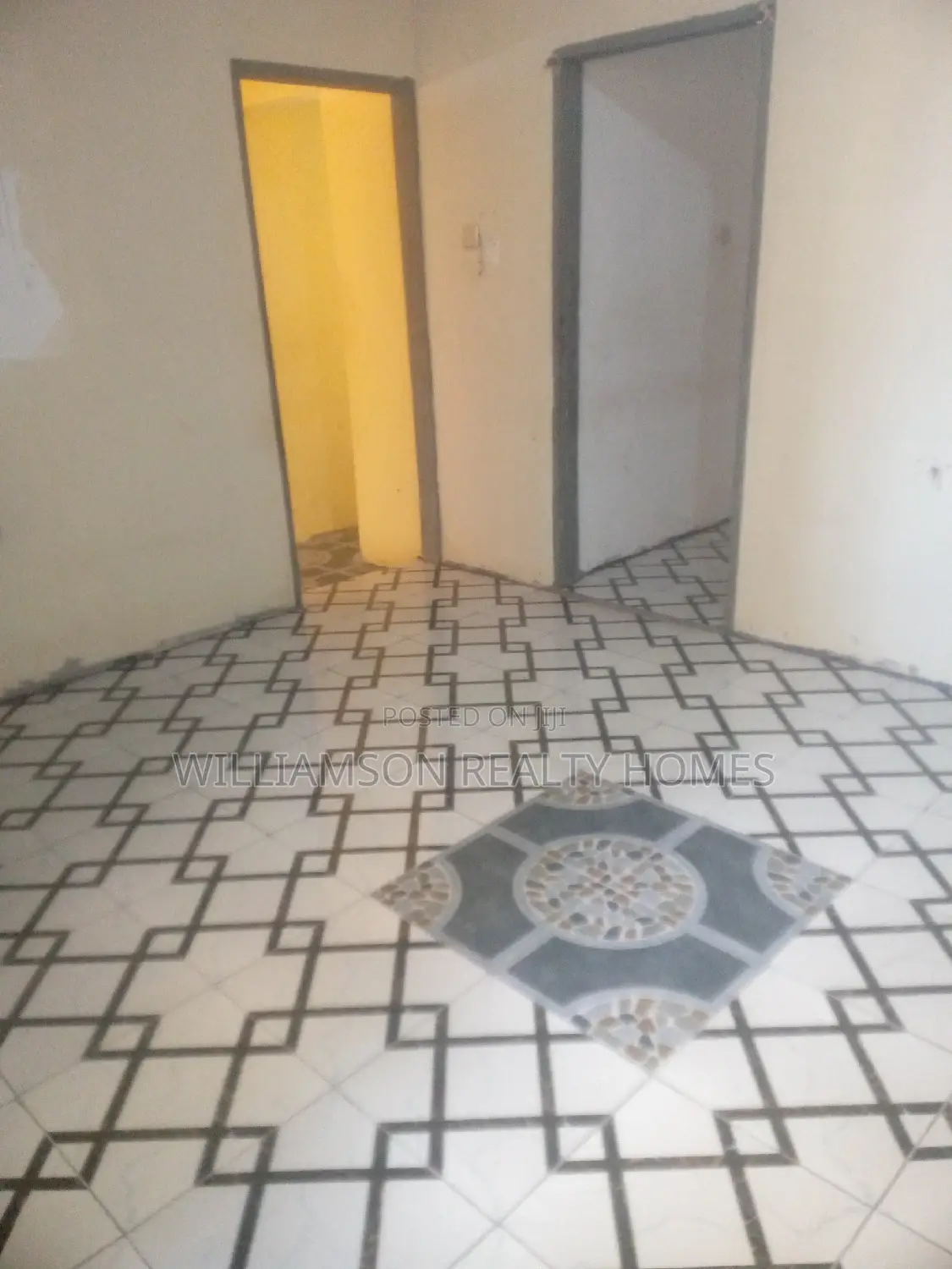 1bdrm Apartment in Community 18 Area, Spintex for rent