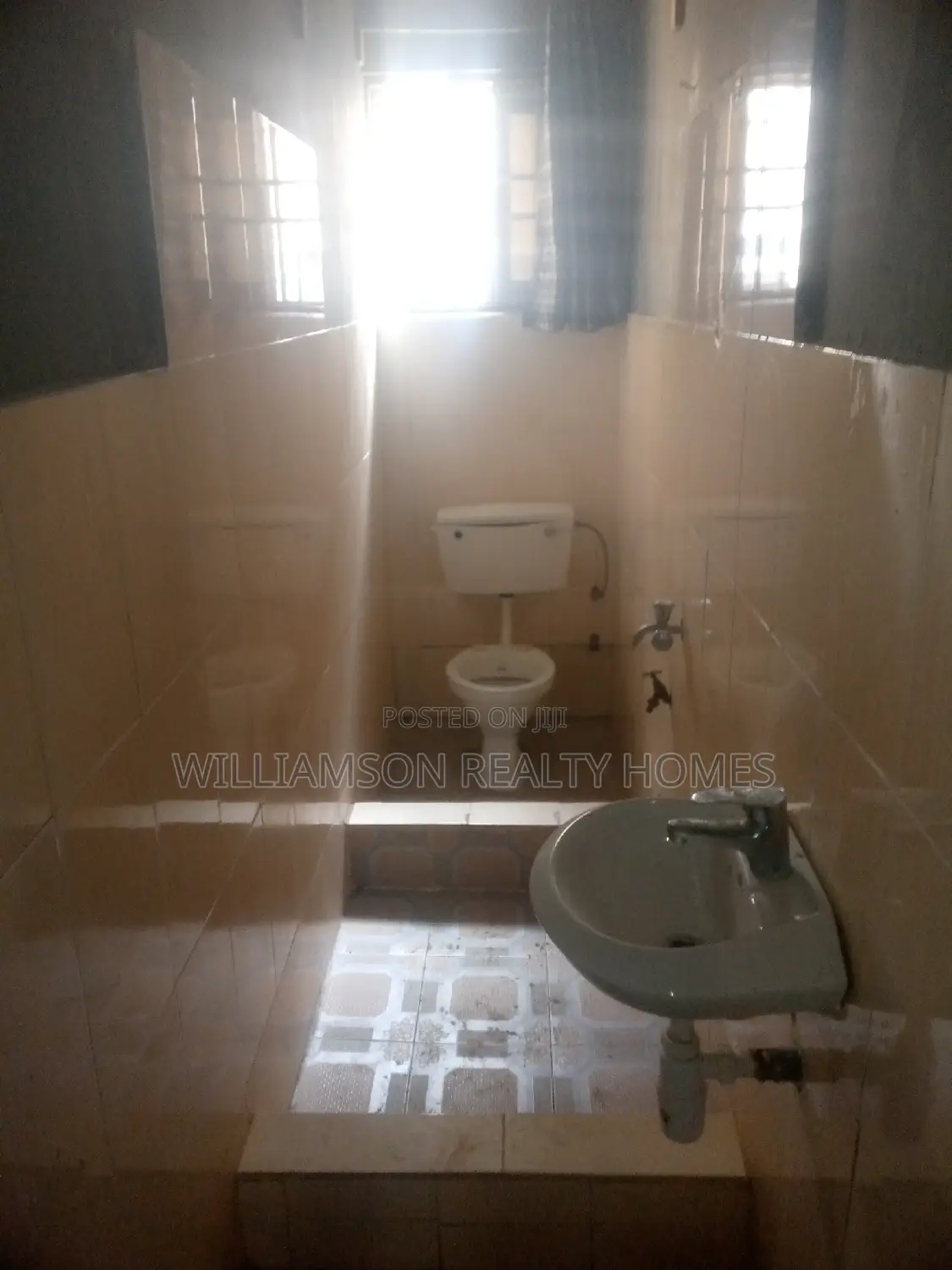 1bdrm Apartment in Community 18 Area, Spintex for rent