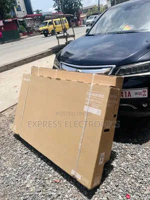 Unique Slim Design Samsung UHD Smart 65 Bu 8000